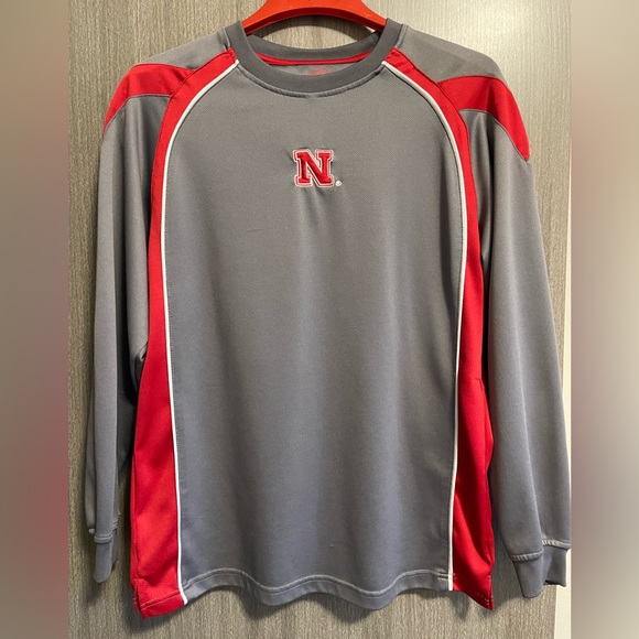 Colosseum Nebraska Cornhuskers Long-Sleeve Tech Shirt - Size Medium - Picture 1 of 11